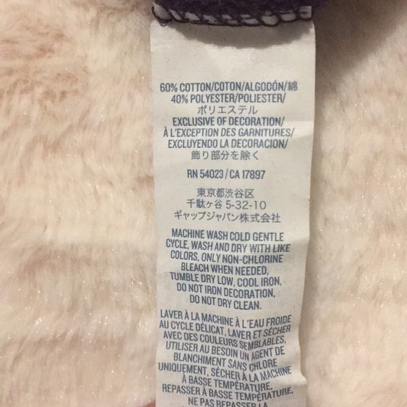 Old Navy Graphic Hoodie - Picture 7 of 8